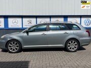 Toyota Avensis - Wagon 2.0 VVTi kopp.slipt 10-2007 188000km 1250eu