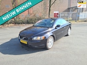 Volvo C70 - 2.4 D5 Momentum NETTE AUTO RIJDT EN SCHAKELT GOED