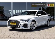 Audi A3 - Sportback 35 TFSI S-Line | Carplay | Stoelver. | Parkeersens