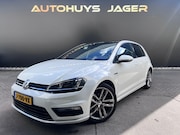 Volkswagen Golf - 1.4 TSI Highline - R-Line Pano Parkeersensoren Stoelverwarmi