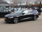 Volvo V60 - 2.0 T6 Plug-in hybrid AWD Plus Dark, Schuifd.Trekh