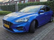 Ford Focus - 1.0 EcoBoost Vignale ST-Line 125pk | HUD | B&O | Winter Pack
