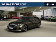 BMW 5-serie - 550e xDrive M Sport Automaat / Panoramadak / Trekhaak / Adap