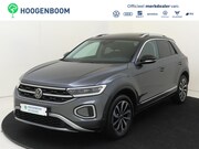 Volkswagen T-Roc - 1.5 TSI Style | Panoramadak | Trekhaak | Keyless | Digital c