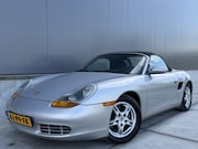 Porsche Boxster - 2.5 204PK Tiptronic / Cabriolet / Leder / 1999 / Specialist