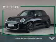 MINI Cooper S - 3-Deurs Favoured M 54.2 kWh
