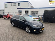 Toyota Auris - 1.8 Hybrid Lease