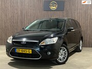 Ford Focus - Wagon 2.0 Titanium PDC Automaat Stoelverwarming 17 Inch LM
