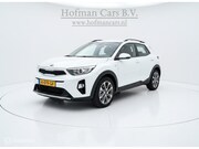 Kia Stonic - 1.0 T-GDi DynamicLine | CarPlay | Navigatie | Camera | Slech