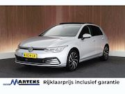 Volkswagen Golf - 1.5 eTSI 150pk DSG Life Panoramadak Navigatie Stoelverwarmin