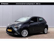 Toyota Aygo - 1.0 VVT-i x-play / Bluetooth / Camera / DAB /