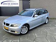 BMW 3-serie - Touring 318i |Trekhaak uitklapbaar | Touring/station |dakrai