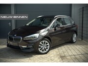 BMW 2-serie Active Tourer - 218i High Executive Luxury Line | Panoramadak | Stoelverwarm