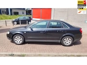 Audi A4 - Limousine 2.0 Pro Line