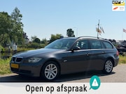 BMW 3-serie - 318i High Executive CRUISE CLIMA LEDER PDC