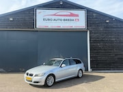 BMW 3-serie - Touring 318i High Executive