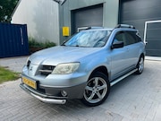 Mitsubishi Outlander - 2.0 Invite+
