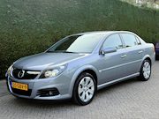 Opel Vectra - 1.8-16V Executive /AUTOMAAT/LEER/XENON/PDC/RIJDTNIEUW/