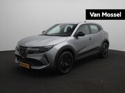 Alfa Romeo Junior - 1.2 Turbo Hybrid Ibrida | Parkeersensoren | Apple Carplay |