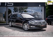 Volkswagen Passat - Variant 1.5 TSI Highline 2x R-Line|Pano|Dig dash|Trekhaak|St