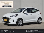 Hyundai i10 - 1.0 / All season banden / Stuur- & Stoel verwarming / Naviga
