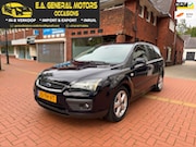 Ford Focus - 1.6-16V Futura