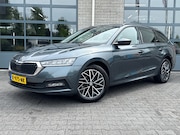 Skoda Octavia - 1.5 TSI First Edition |PARKEERCAMERA|NAVIGATIE|