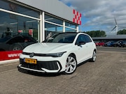Volkswagen Golf - 1.5 eHybrid GTE|BlackStyle|IQ Light|Stoelverw|Ambient|Bergam