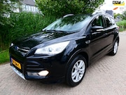 Ford Kuga - 1.5 Titanium Styling Pack 150pk Clima Navi Trekhaak 2.000kg.