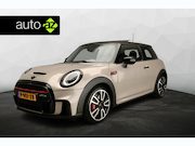 MINI John Cooper Works - 3-Deurs 2.0 Essential | Harman-Kardon | Head-Up | 18" JCW Ci