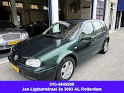 Volkswagen Golf - 2.0 Highline AUTOMAAT/CLIMA/APK 06-2027