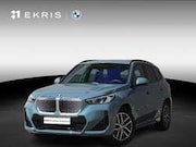 BMW iX1 - eDrive20 | M Sportpakket | Getinte ramen | 18 inch