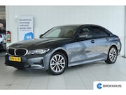 BMW 3-serie - 330e Business Edition Plus | Cruise Control | Camera | Stoel