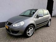 Suzuki SX4 - 1.6 Comfort - Trekhaak - Airco