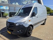 Mercedes-Benz Sprinter - 317 CDI L2-H2 RWD Automaat * LED * NAVI * Camera * PDC