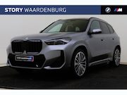 BMW X1 - xDrive25e M Sport Automaat / Panoramadak / Trekhaak / Sports