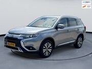 Mitsubishi Outlander - 2.0 2WD Limited+|7P|Leer|Trekhaak|Carplay|
