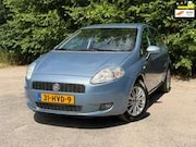 Fiat Grande Punto - 1.4 Edizione Lusso | Nwe APK + Cruise control Nu €