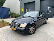 Mercedes-Benz C-klasse - 180 K. Elegance Automaat