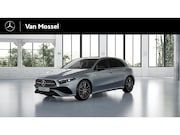 Mercedes-Benz A-klasse - 250 e 140 Year Edition / Panoramadak / Sfeerverlichting / 19