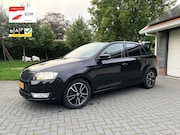 Skoda Rapid - 1.2 TSI Greentech JOY Pano/Clima/Xenon/Trekhaak