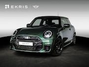 MINI Cooper S - 3-Deurs JCW | M-pakket | Panoramadak | Harman-Kard