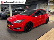 Ford Focus - 1.5 Red Edition / navi / cruisecontrol / nieuwe motor / supe
