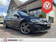 Volkswagen Golf - Variant 1.5 eTSI R-Line Automaat Panoramadak / Trekhaak / Fu