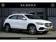 Mercedes-Benz GLA-Klasse - 200 Business Solution Luxury | CAMERA | TREKHAAK | SFEERVERL