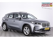 BMW iX1 - xDrive30 Launch Edition 67 kWh *SOH 99%* PANORAMADAK | Head-