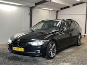 BMW 3-serie - 318i High Exe AUT. 8-2017 PANO NAVI LED ST.VERW CRUISE EL.UI