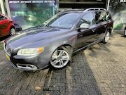 Volvo V70 - 2.0T R-Edition | 3E EIGENAAR | AUTOMAAT | LEDER | NAVI | XEN