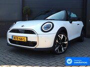 MINI Cabrio - 2.0 Cooper C Favoured | HUD | Camera | Carplay | Leer | Stoe