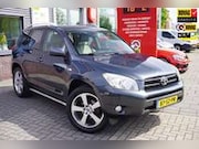 Toyota RAV4 - 2.0 VVTi Executive / Automaat / Trekhaak / Leder